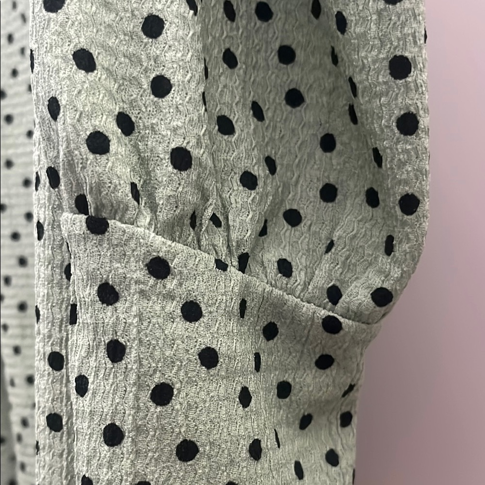 Zara textured polka dot top 11-12 - Picture 5 of 9